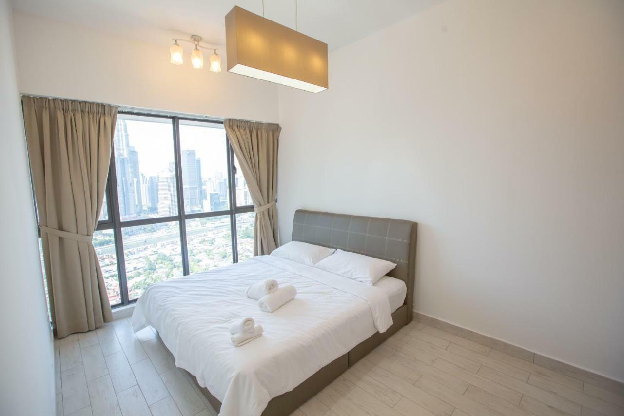 Oho Suites Klcc Setia Sky Kuala Lumpur Exterior photo